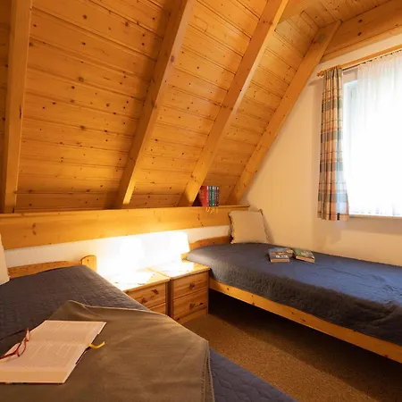 Ferienhaus Westertill 37 *